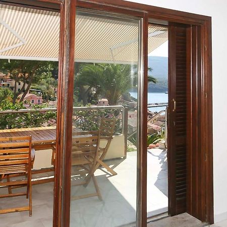 Appartamenti Residence Il Porto 13 E 16 Porto Azzurro Eksteriør billede